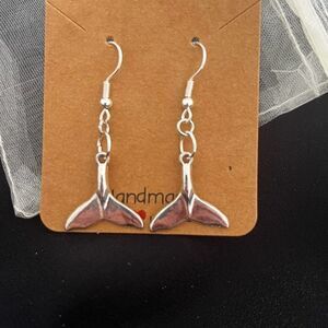 2/$10 ⭐️ 3/$12 | Handmade Cute Fish Tail Earrings